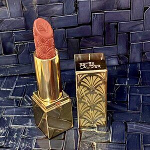 💄NWOB "STRICTLY CONFIDENTIAL" Estee Lauder Pure Color Envy Creme Lipstick💄